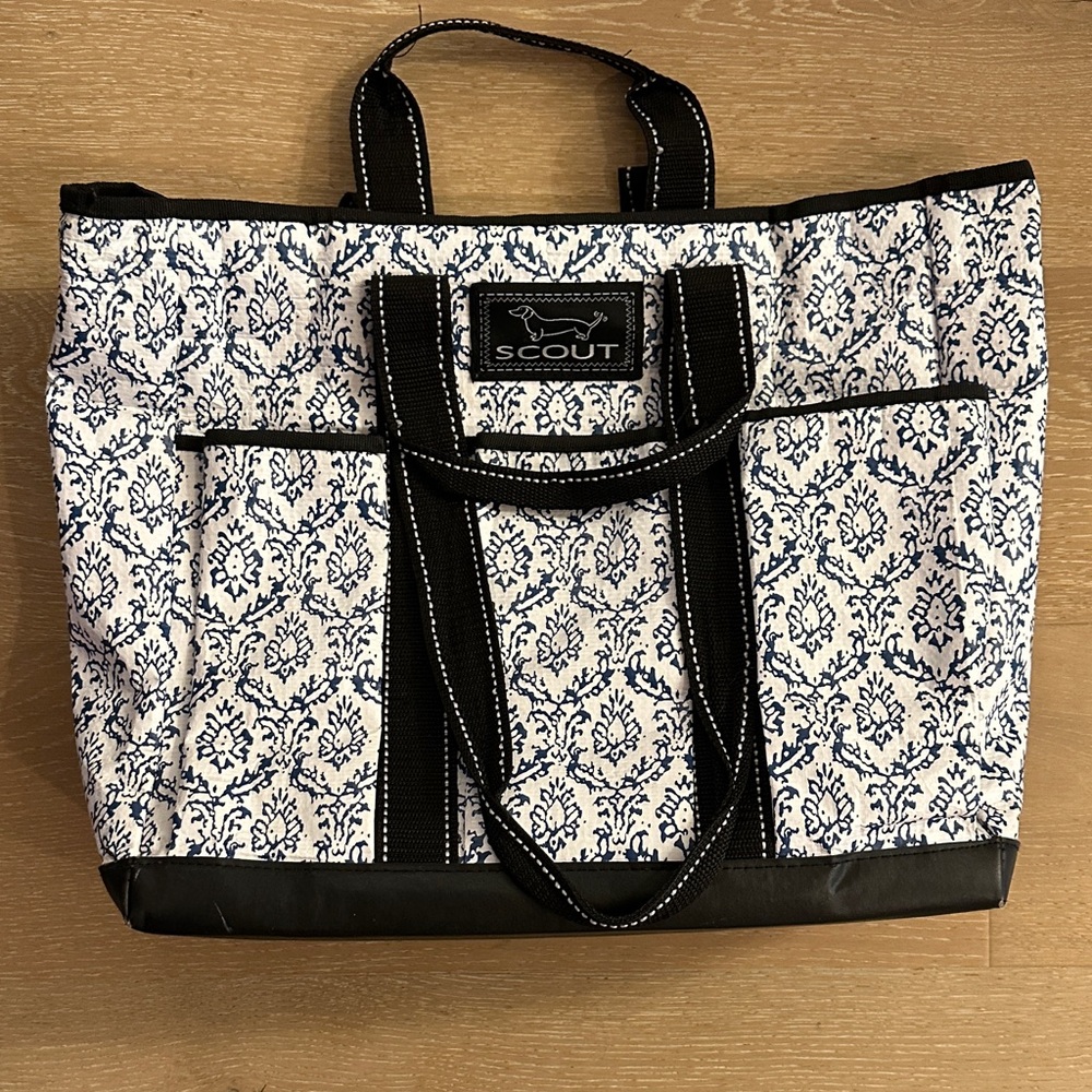 SCOUT Rocket Pocket tote- Navy & White Printed Tote with Black